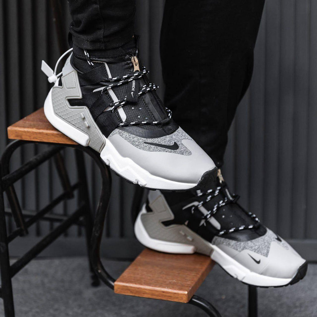 Кросівки Nike Air Huarache Gripp Atmosphere Grey Black