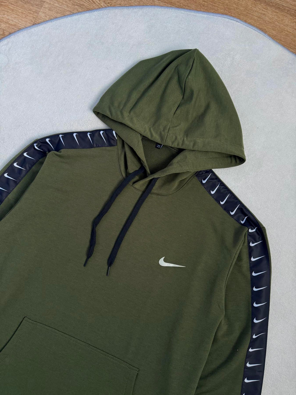 Худі Nike кольору хакі