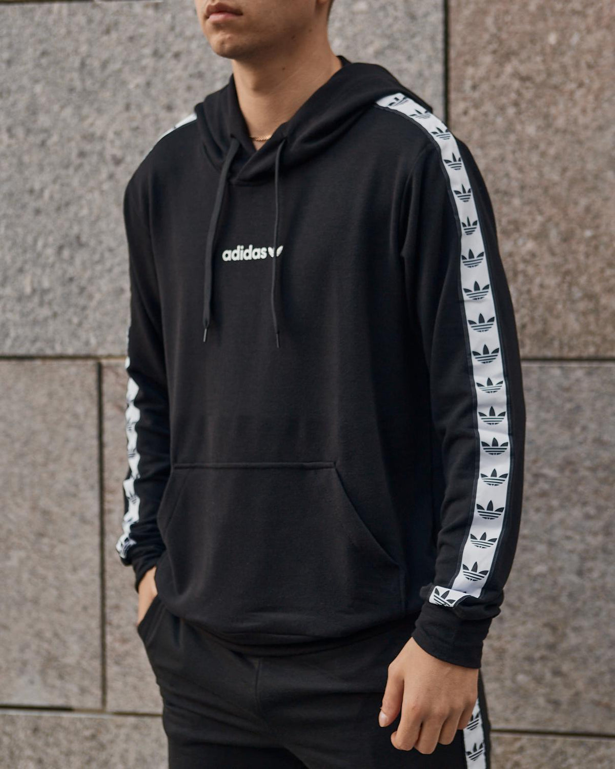 Худі Adidas Орідж чорне