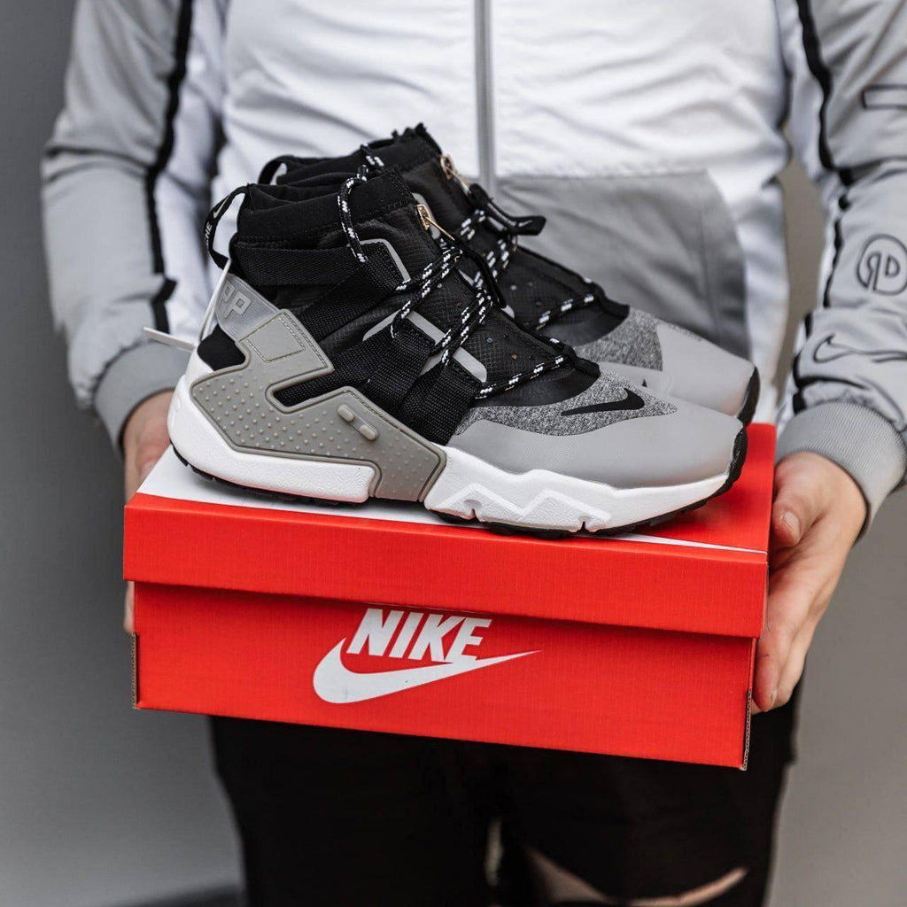 Кросівки Nike Air Huarache Gripp Atmosphere Grey Black
